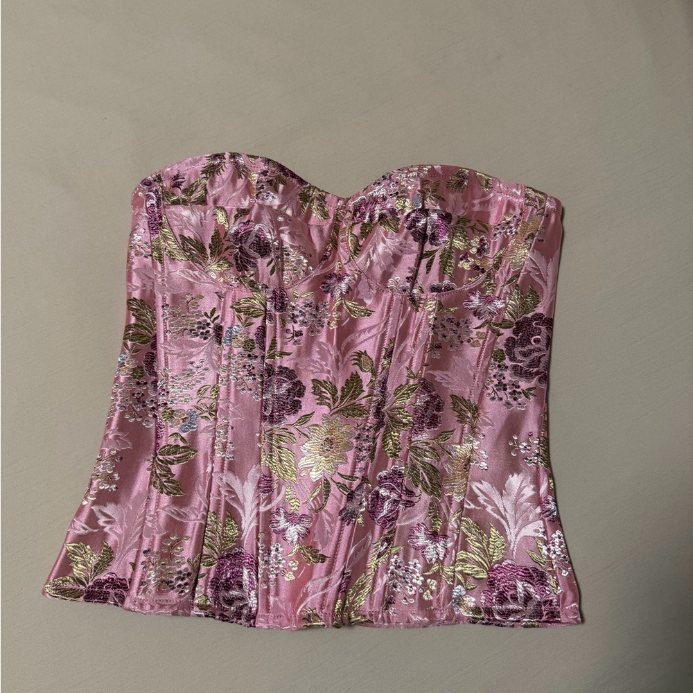 PrettyLittleThing Pink Floral Corset Top - Picture 2 of 3